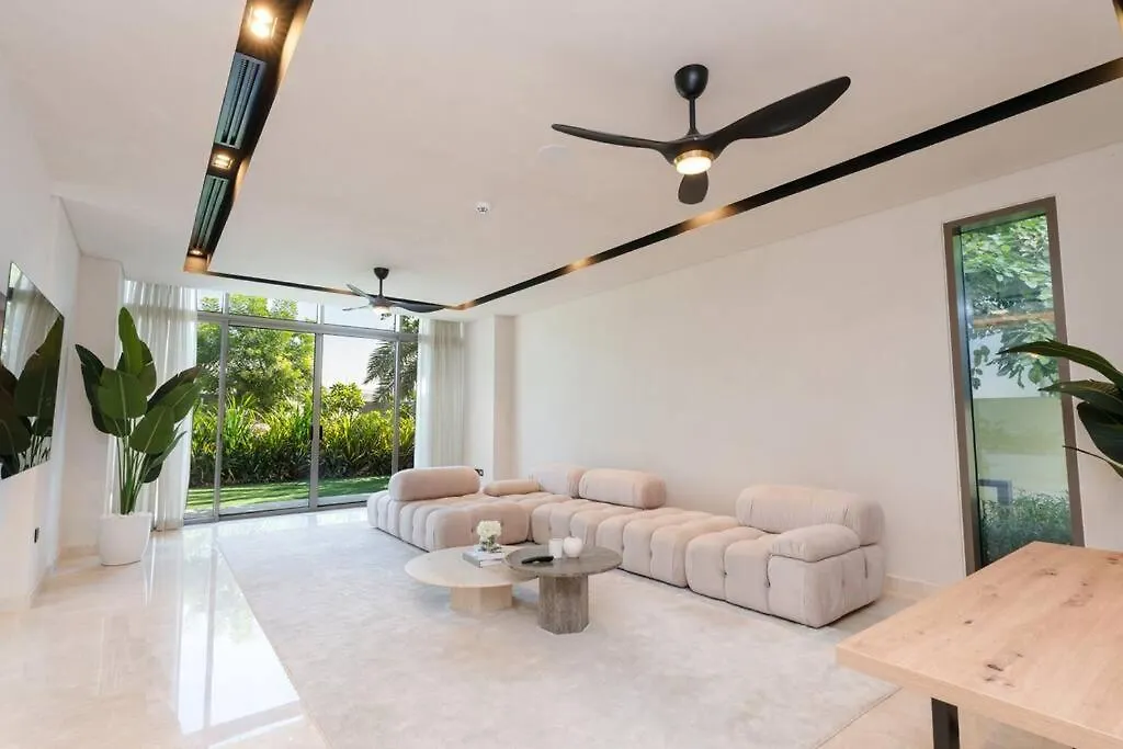 Dubai Hills - Modern 5 Bedroom Expansive Villa By Tlre Holiday Homes contacts