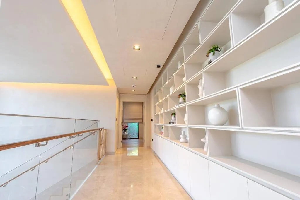 Apartment Dubai Hills - Modern 5 Bedroom Expansive Villa By Tlre Holiday Homes