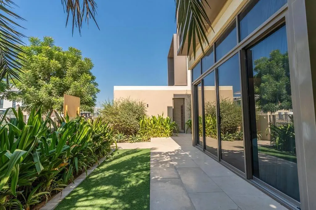 Dubai Hills - Modern 5 Bedroom Expansive Villa By Tlre Holiday Homes United Arab Emirates