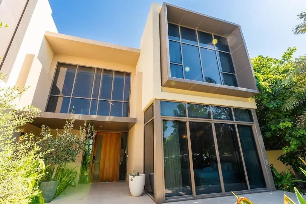 Dubai Hills - Modern 5 Bedroom Expansive Villa By Tlre Holiday Homes 0*,  United Arab Emirates